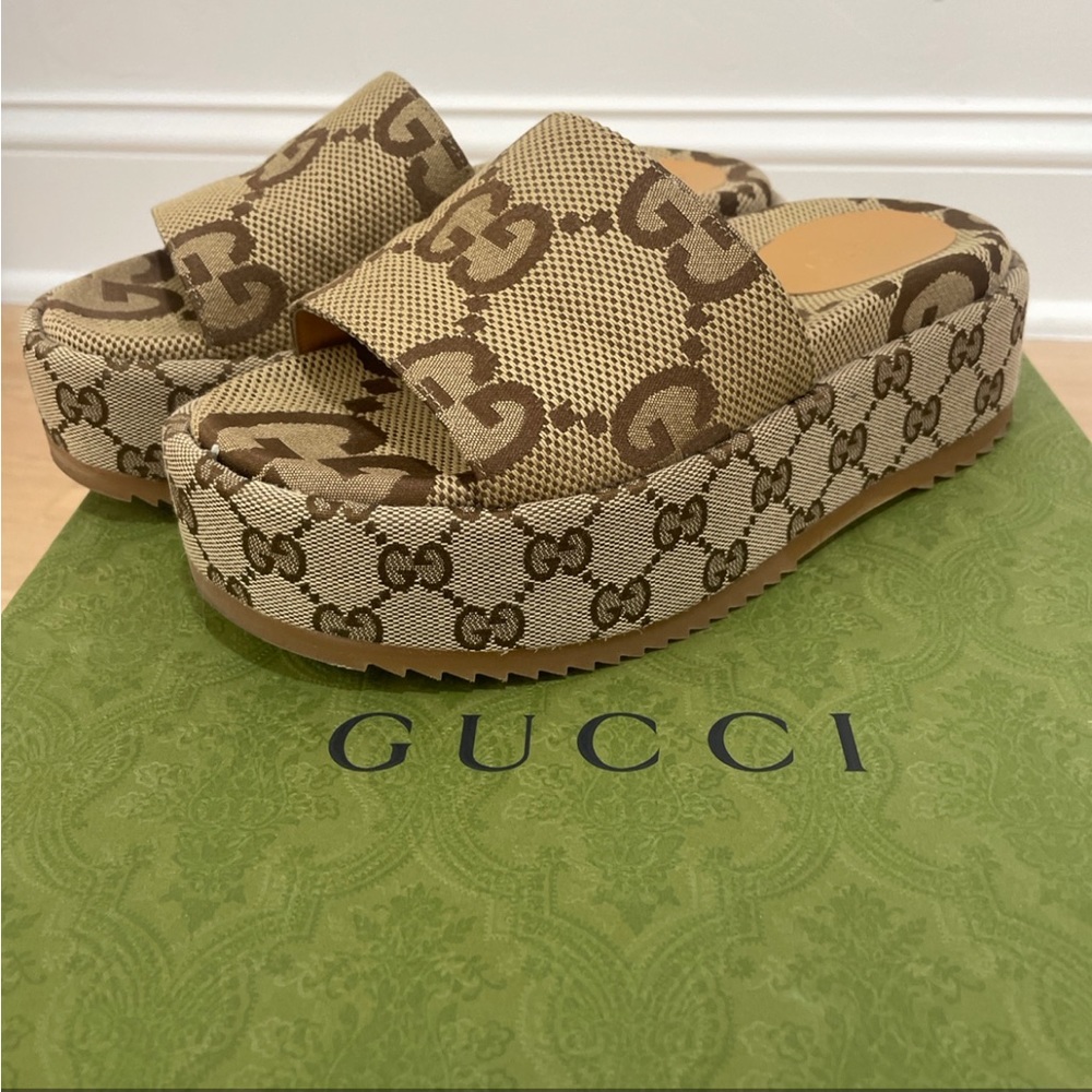 AUTHENTIC Gucci Angelina GG Canvas Flatform Slide size 34